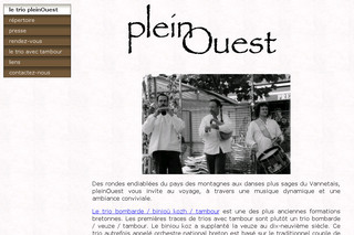 Pleinouest.org - Trio traditionnel breton bombarde-biniou koz-tambour